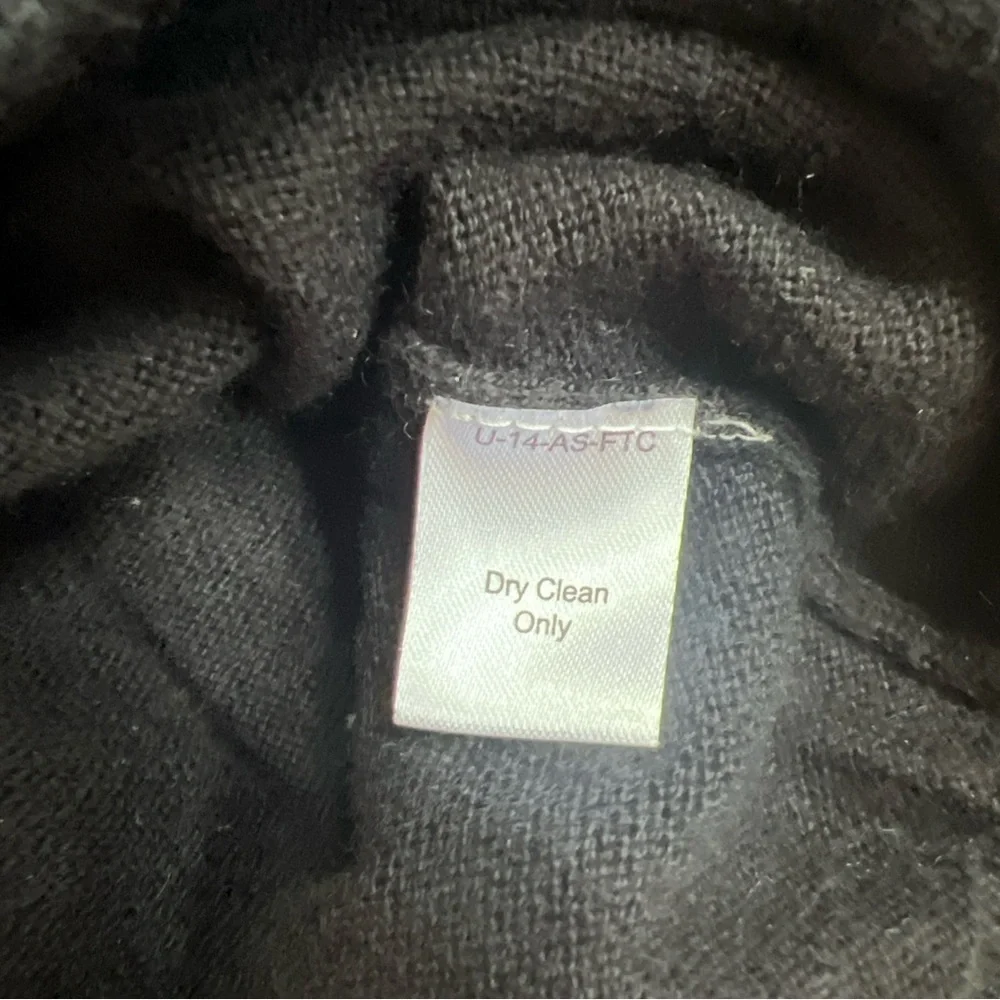 Pronto Uomo Black Cotten Cashmere V-Neck‎ Sweater